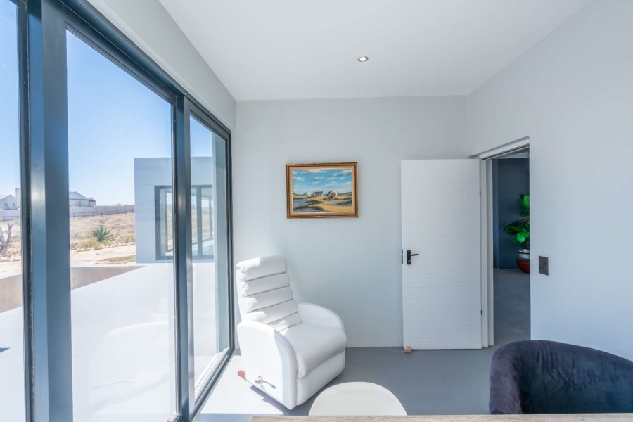 3 Bedroom Property for Sale in Oliphantskop Western Cape